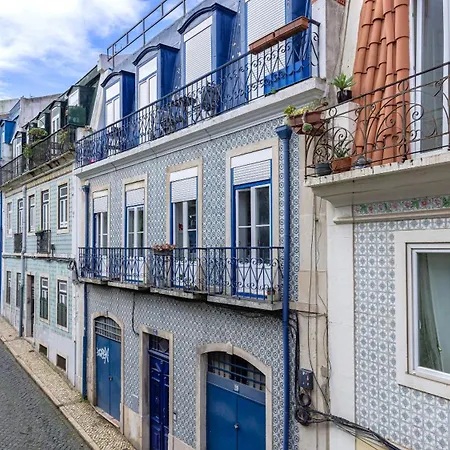 Cute In Center By Lovelystay Apartmán